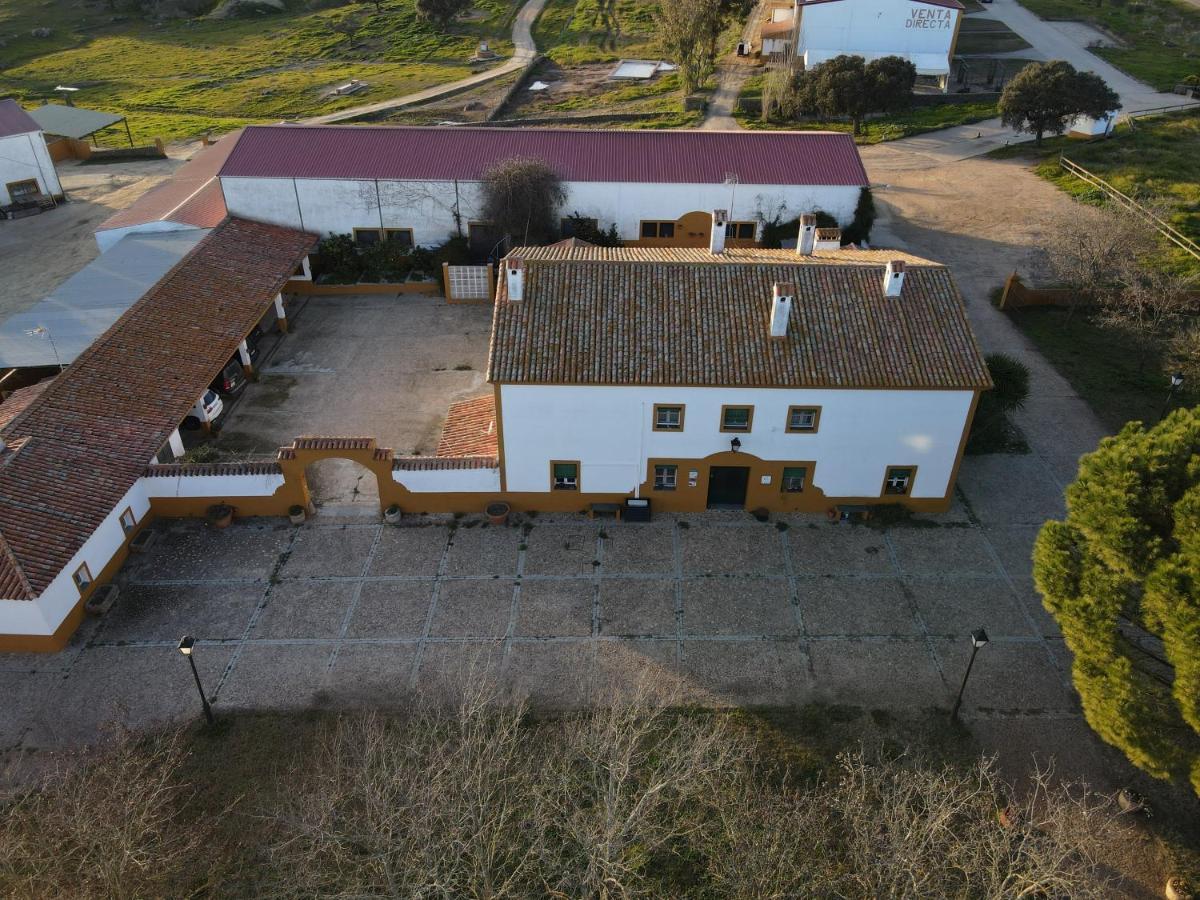 Casa Rural Dehesa De Solana Эррера-де-Алькантара Экстерьер фото